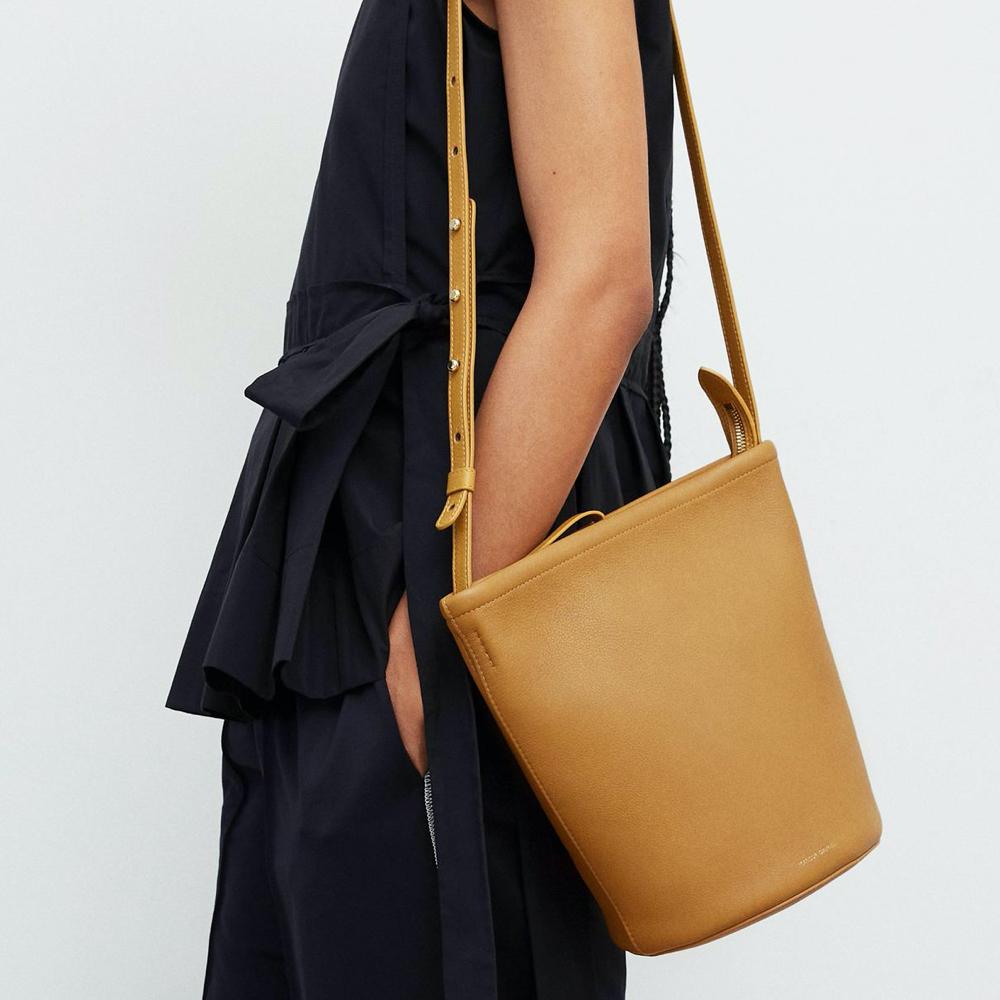 Bolsos Mansur Gavriel