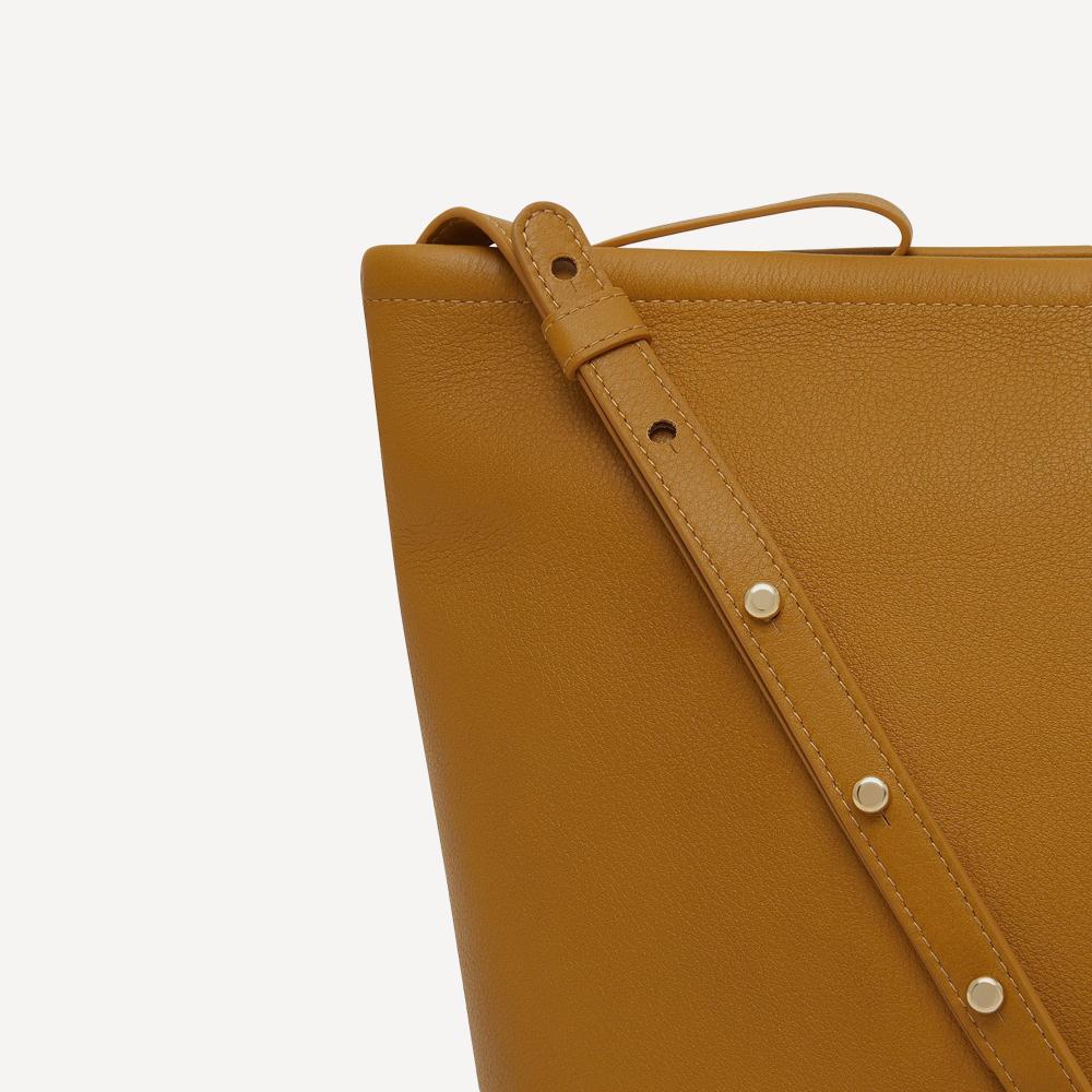 Bolsos Mansur Gavriel