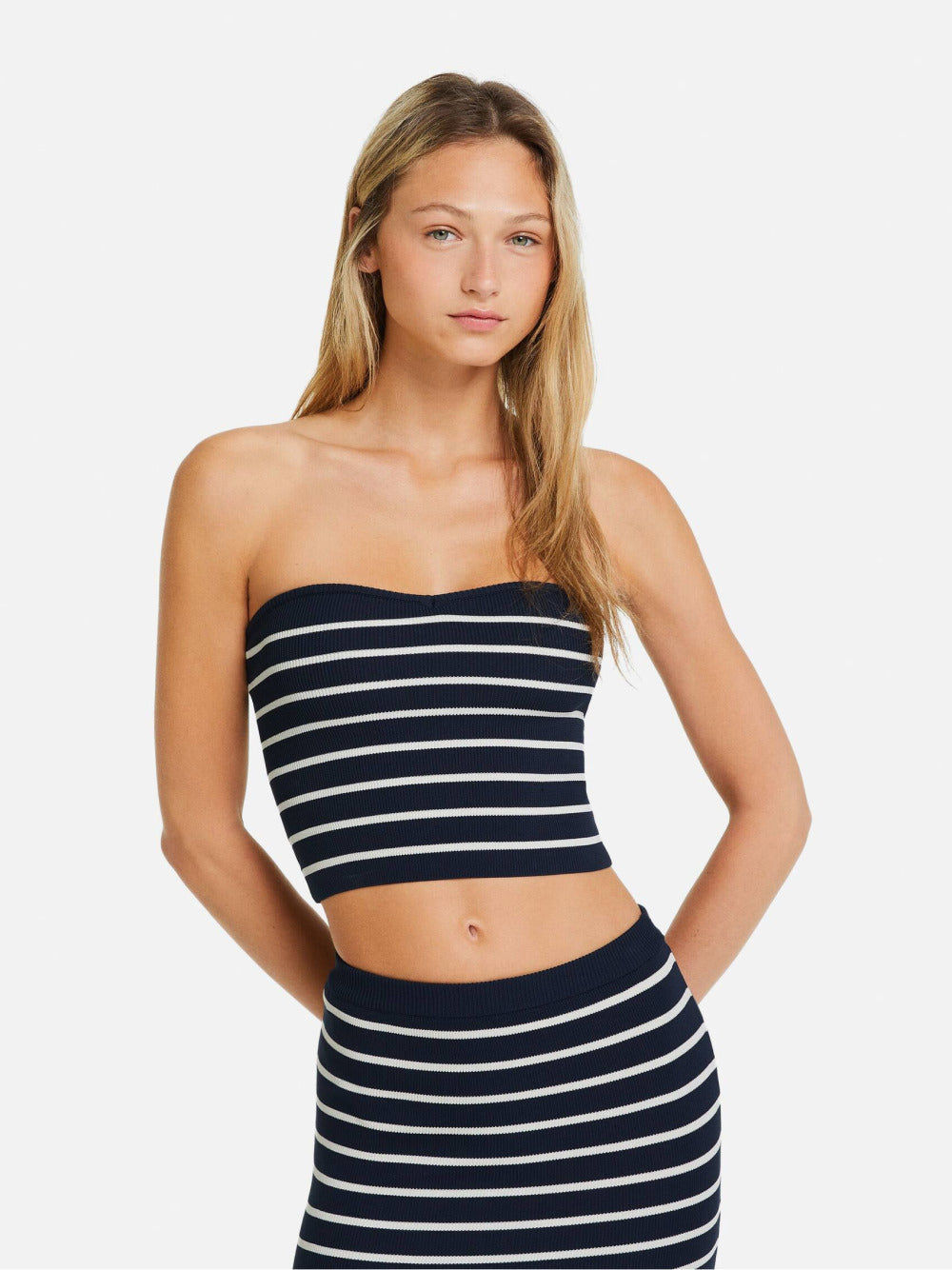 Bandeau-Crop-Top aus gestreiftem Strick