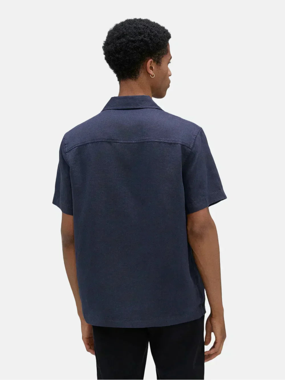 Das Ärmel-Kakao-Shirt