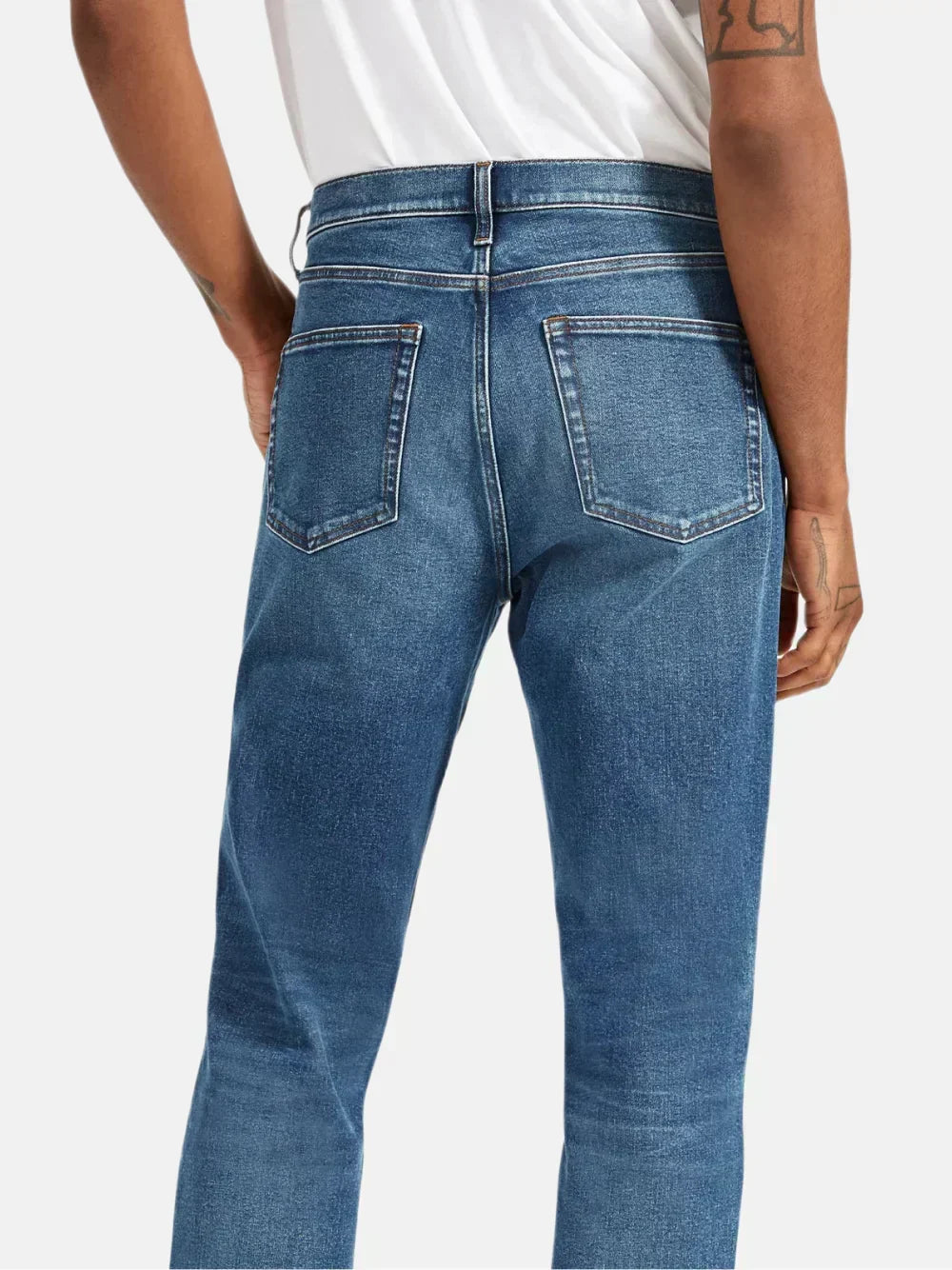 Die gerade Jeans