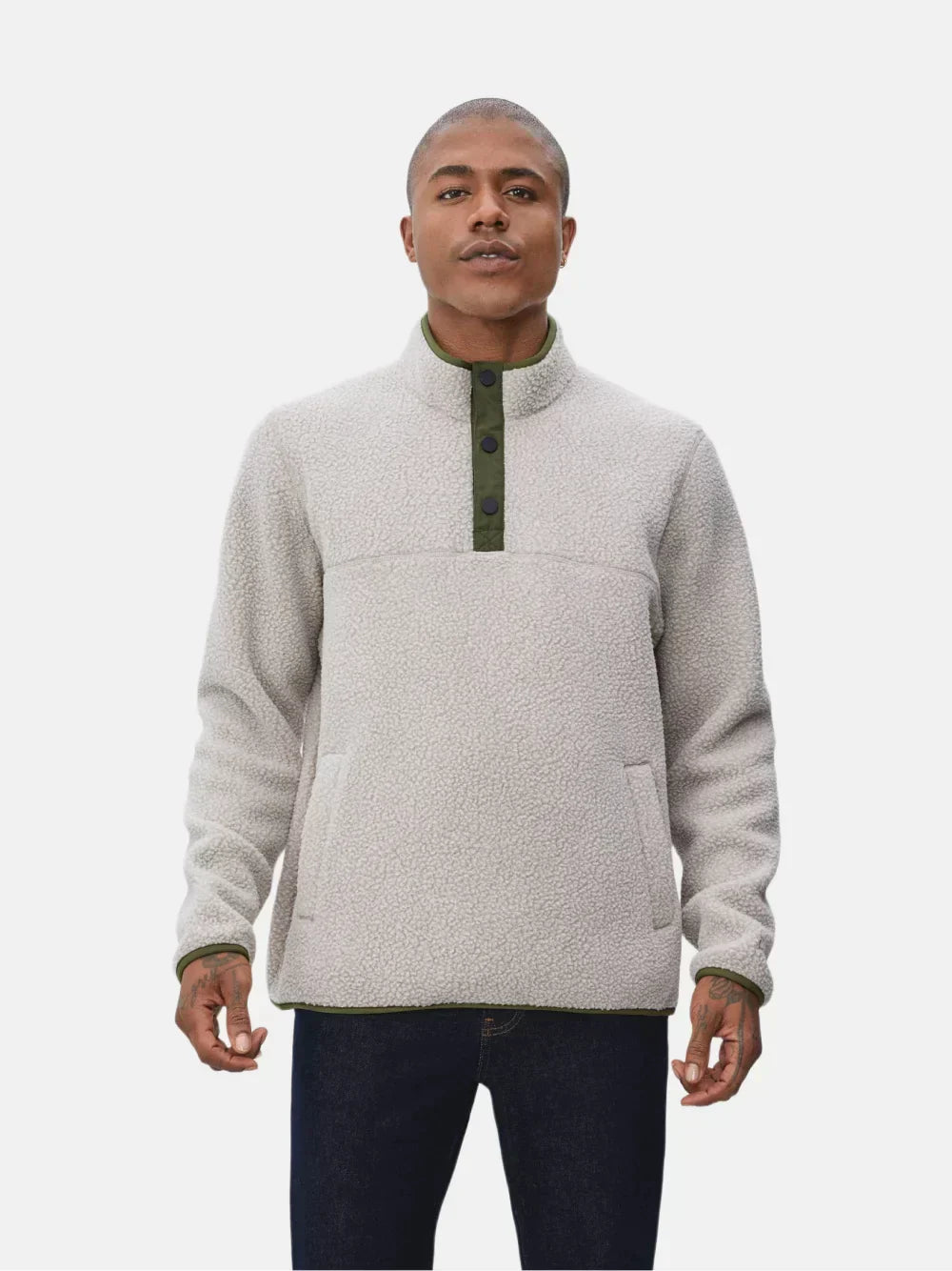 Der ReNew-Pullover
